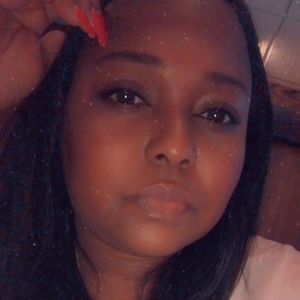 Meet your Posher, Yolanda